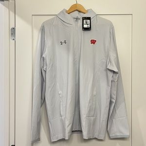 Under Armour Wisconsin Men’s Gray Zip Up Jacket Size Large
